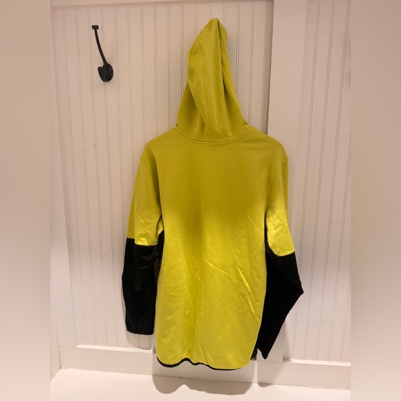 Reebok Men’s Yellow and Black Hoodie in XL - Picture 2 of 4
